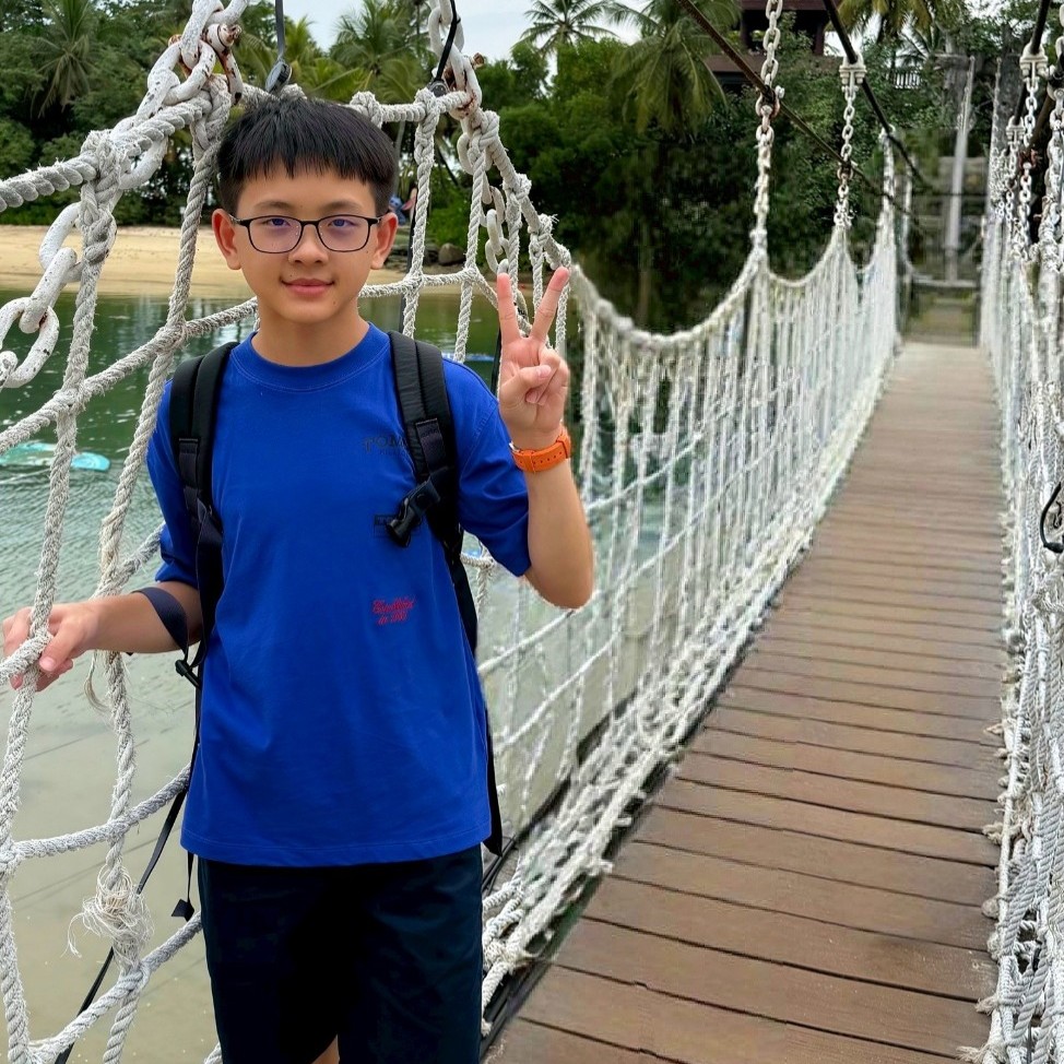 何昕睿滿分學生照片